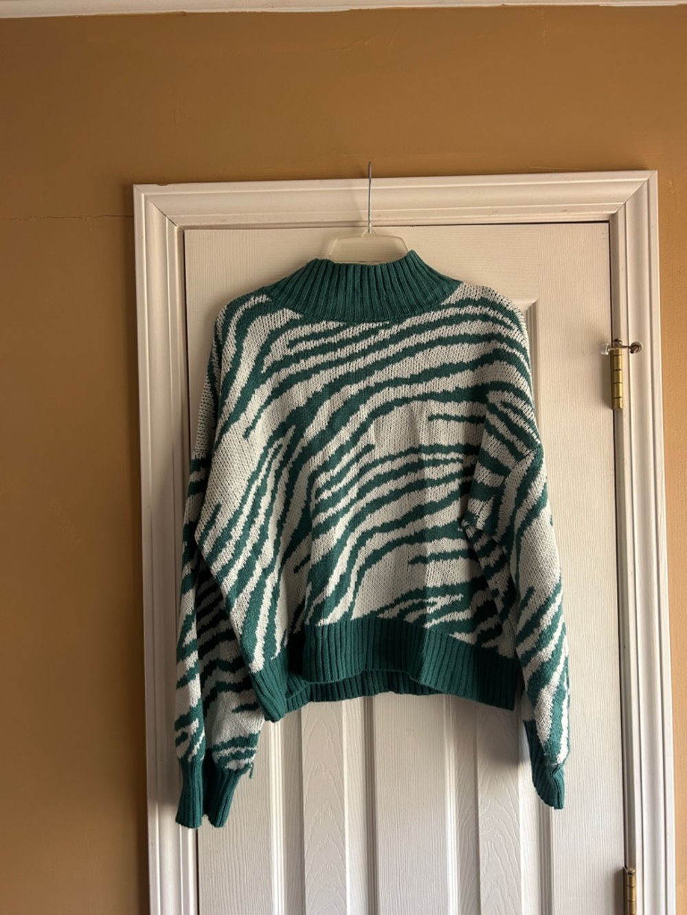 Teal & White Zebra-Print Women’s Sweater